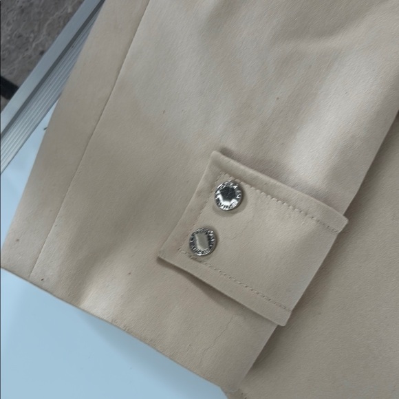 Tahari Blazer Sz 8 light beige color - Picture 5 of 7